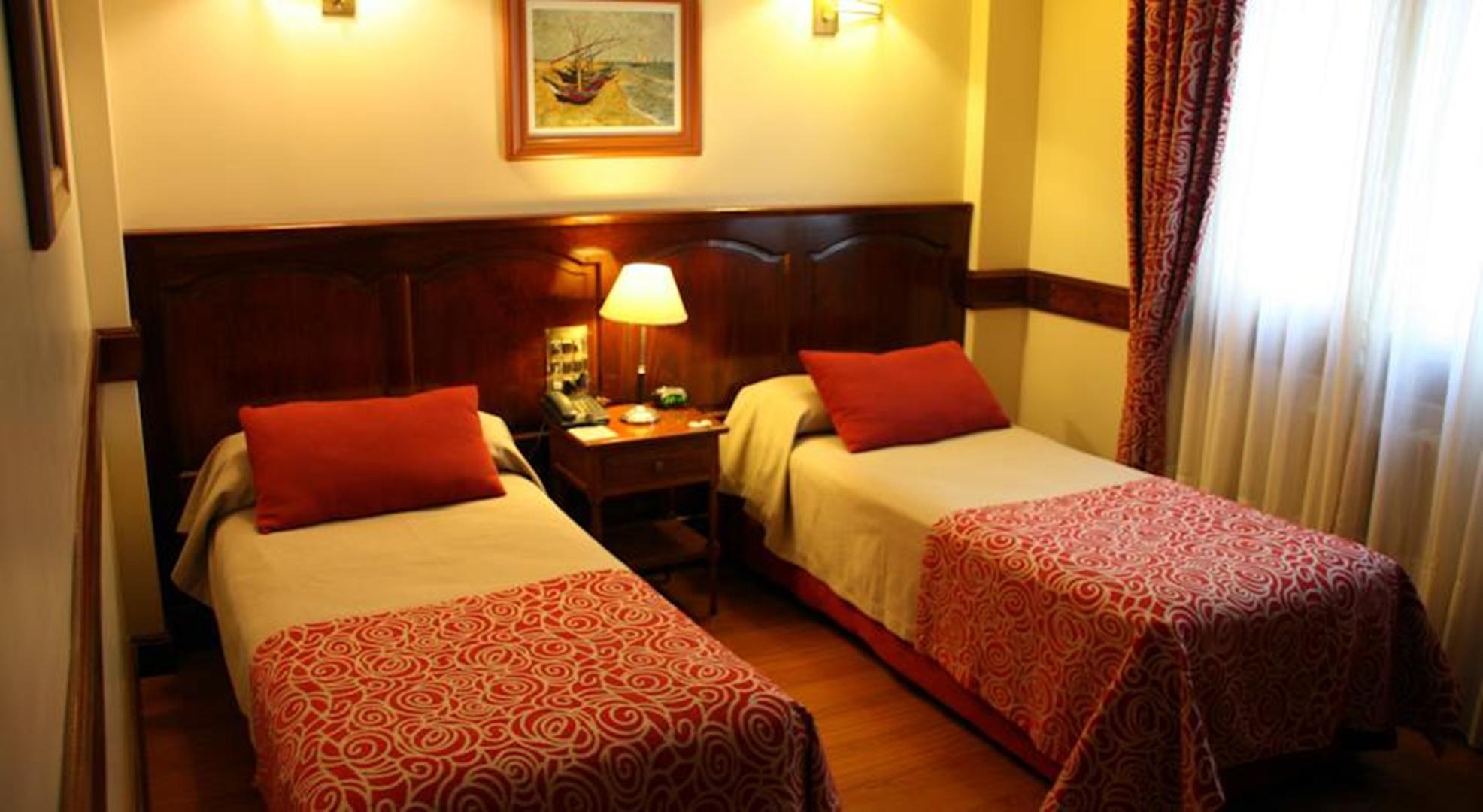 Prince Hotel Hotel