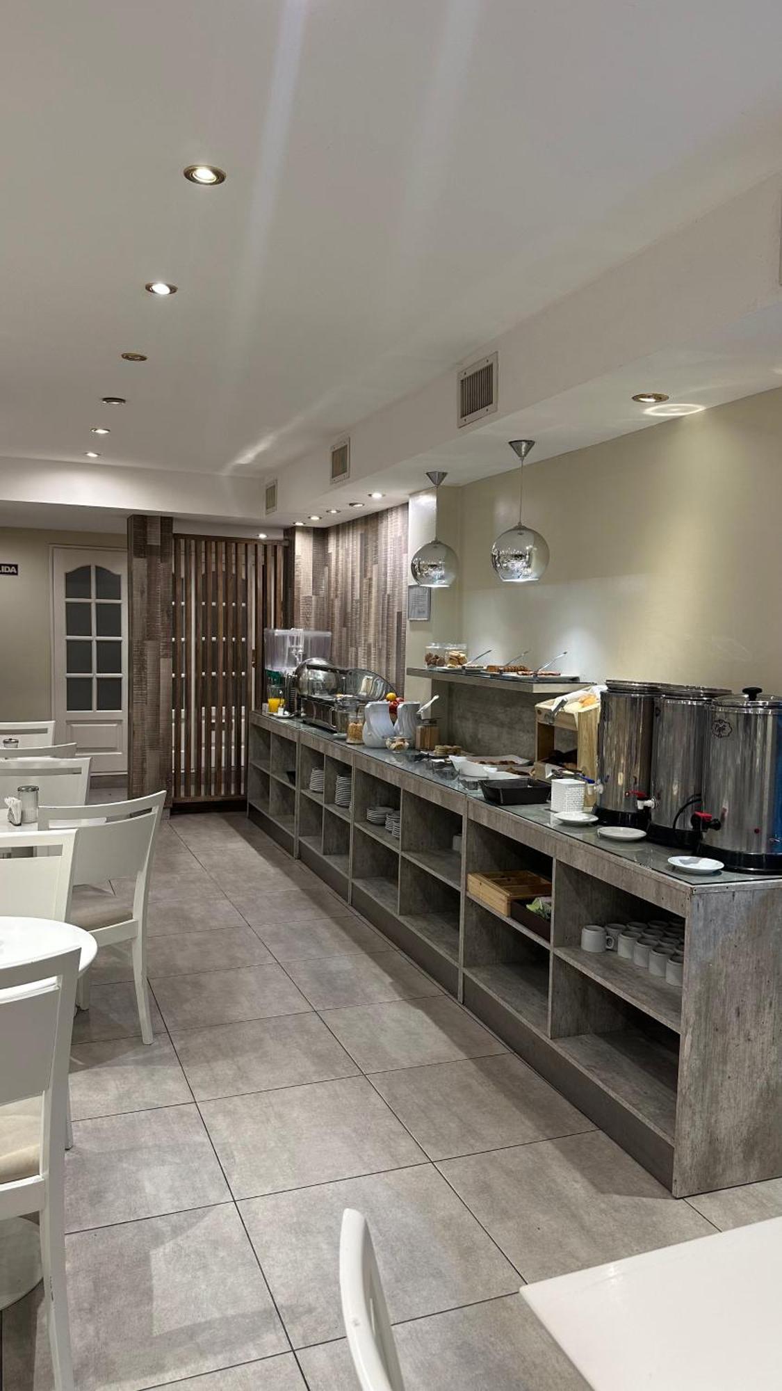 Prince Hotel Hotel 3*